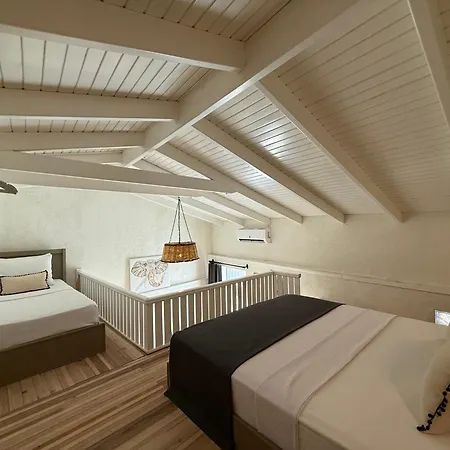 Syanka Alacati Hotel *